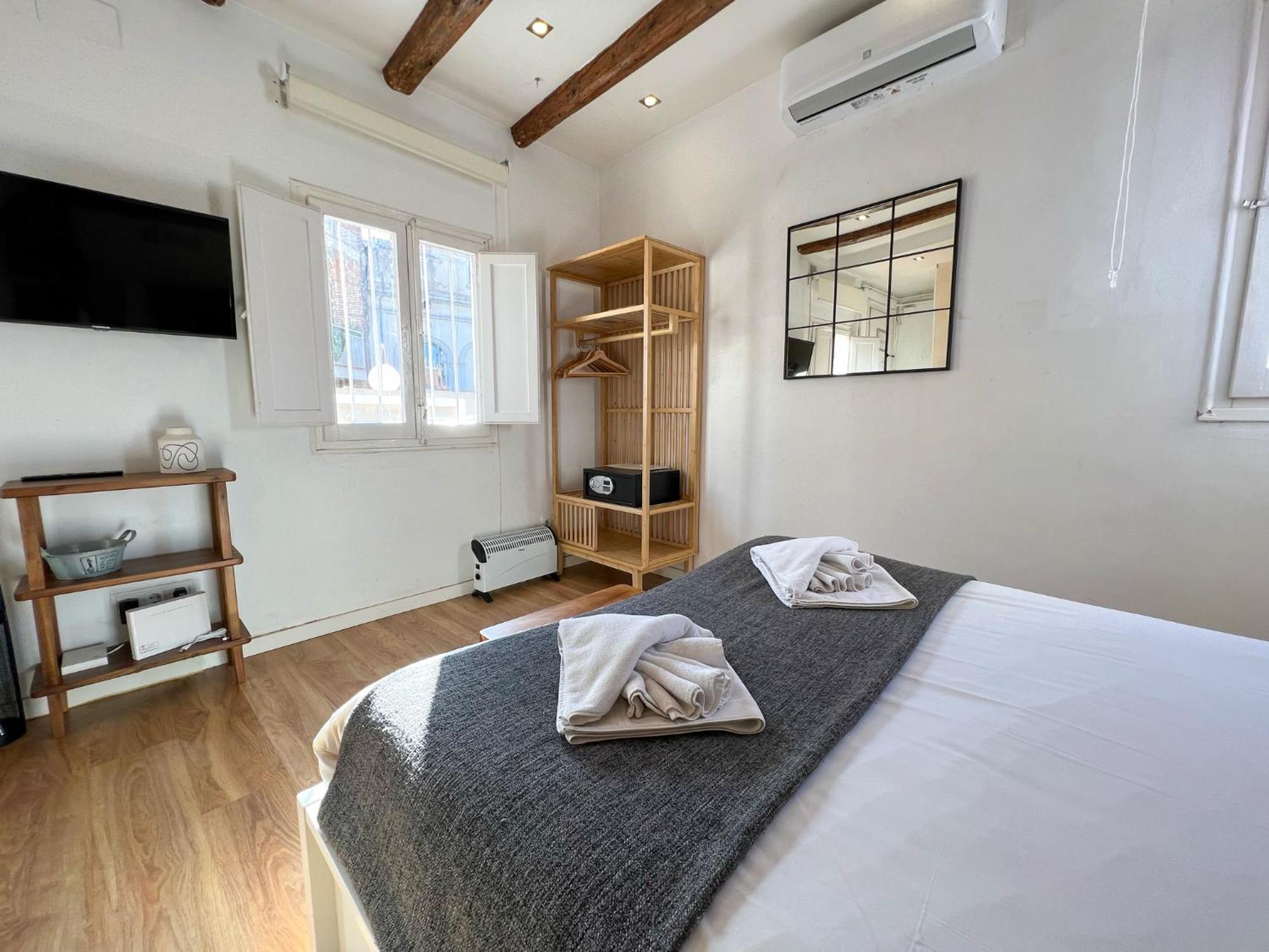Stay U-Nique Apartments Torrent Barcelona Eksteriør bilde